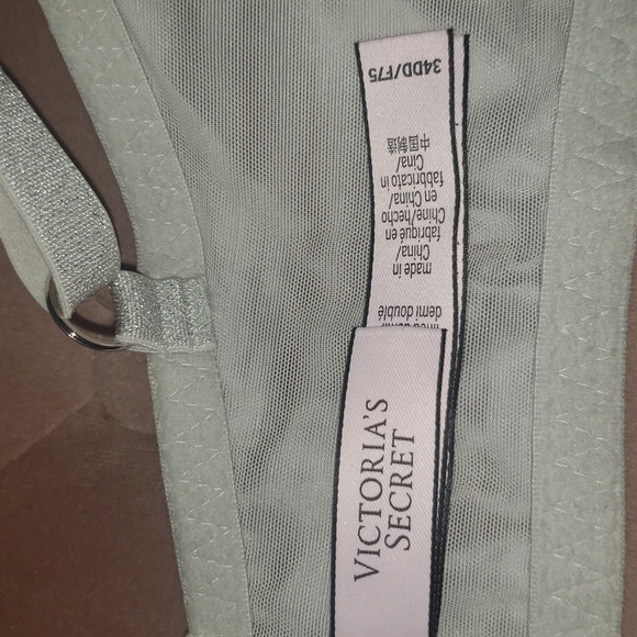 Victoria's Secret EUC Dream Angels High Neck Chantilly Demi Bra 34DD/F75 - Picture 10 of 13